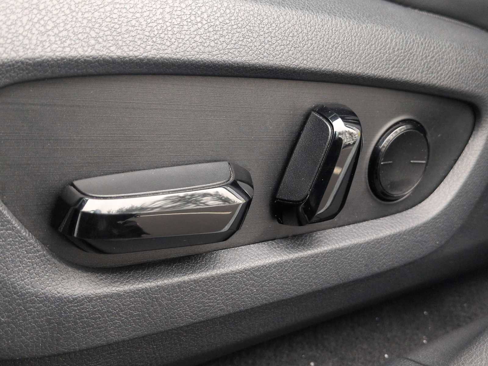 Used 2023 Lexus RX 350 Premium w/ Cold Area Package image 23