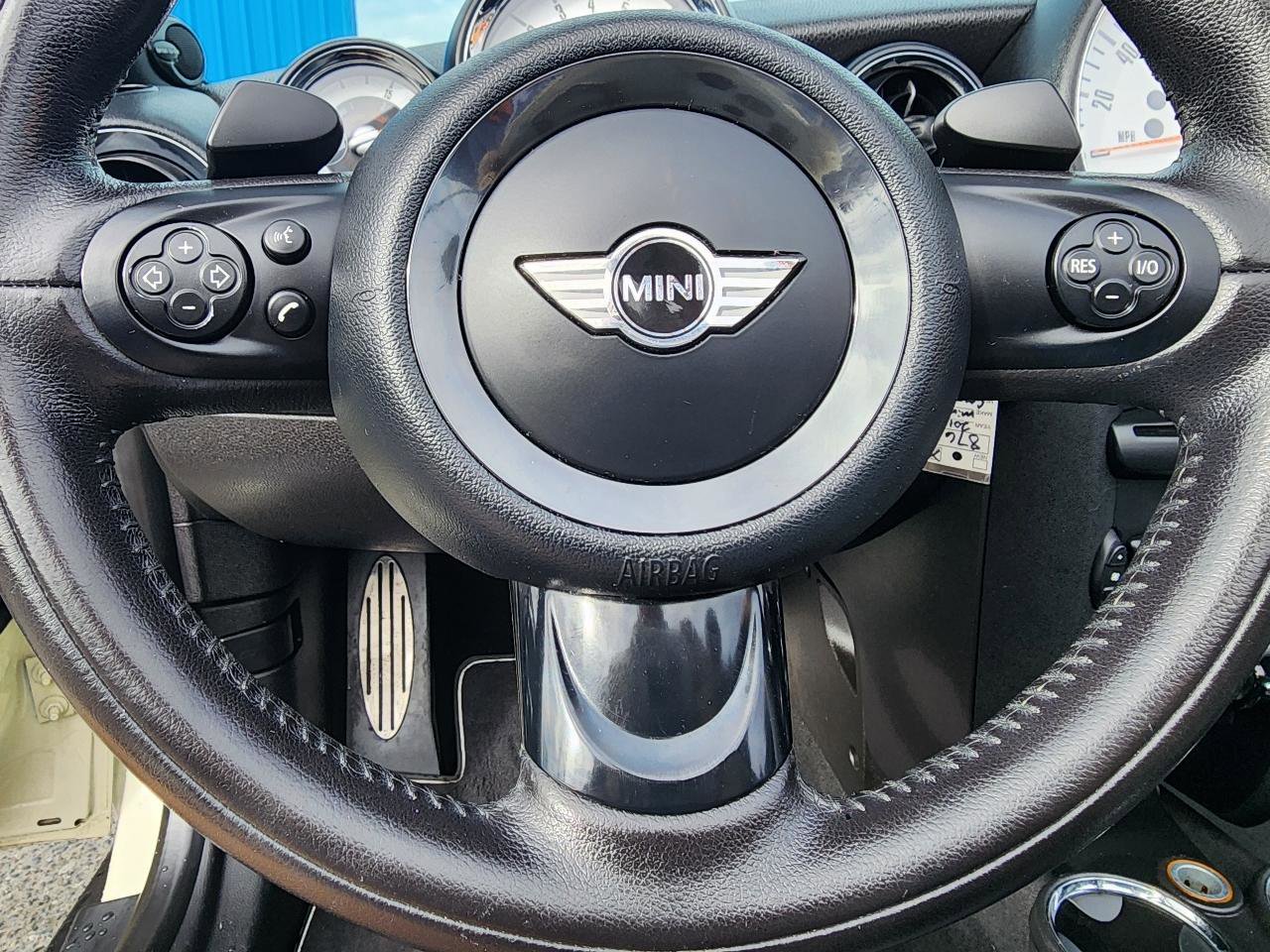Used 2012 MINI Cooper S image 15