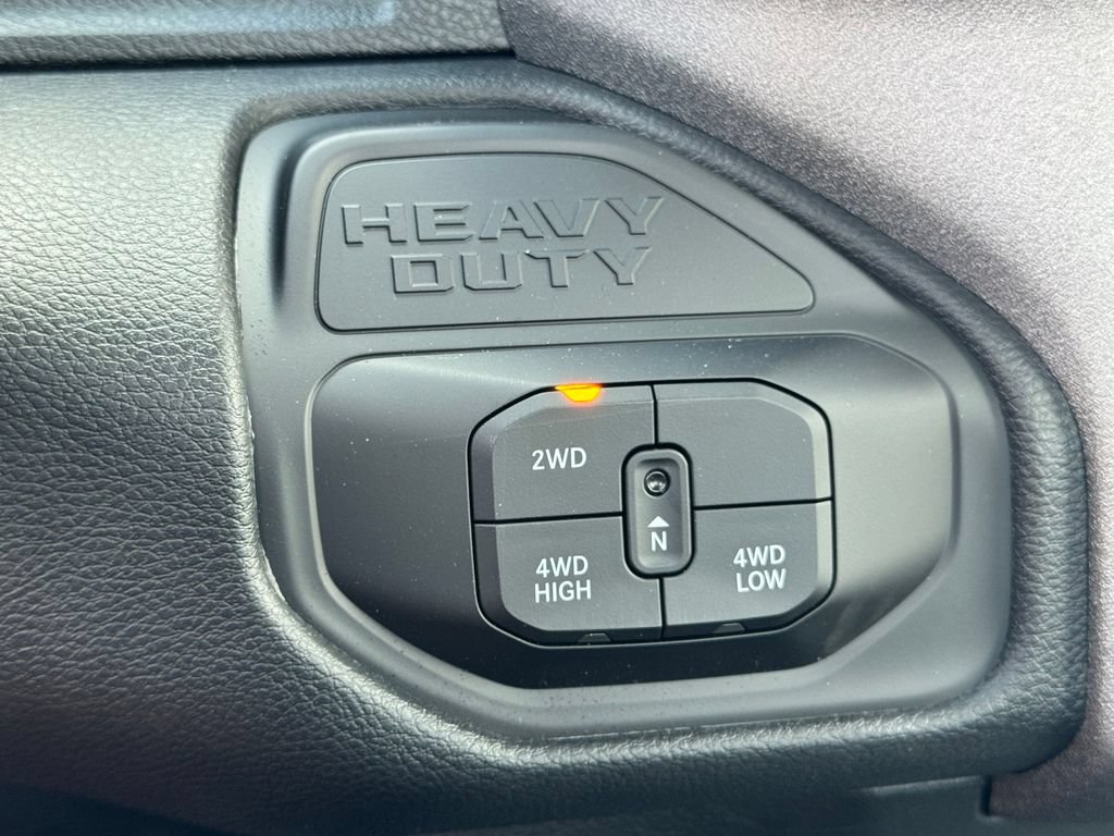 New 2026 RAM 3500 Tradesman AWD/4WD image 24