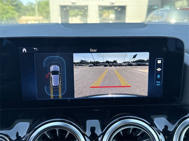 New 2025 Mercedes-Benz GLA 250 image 6