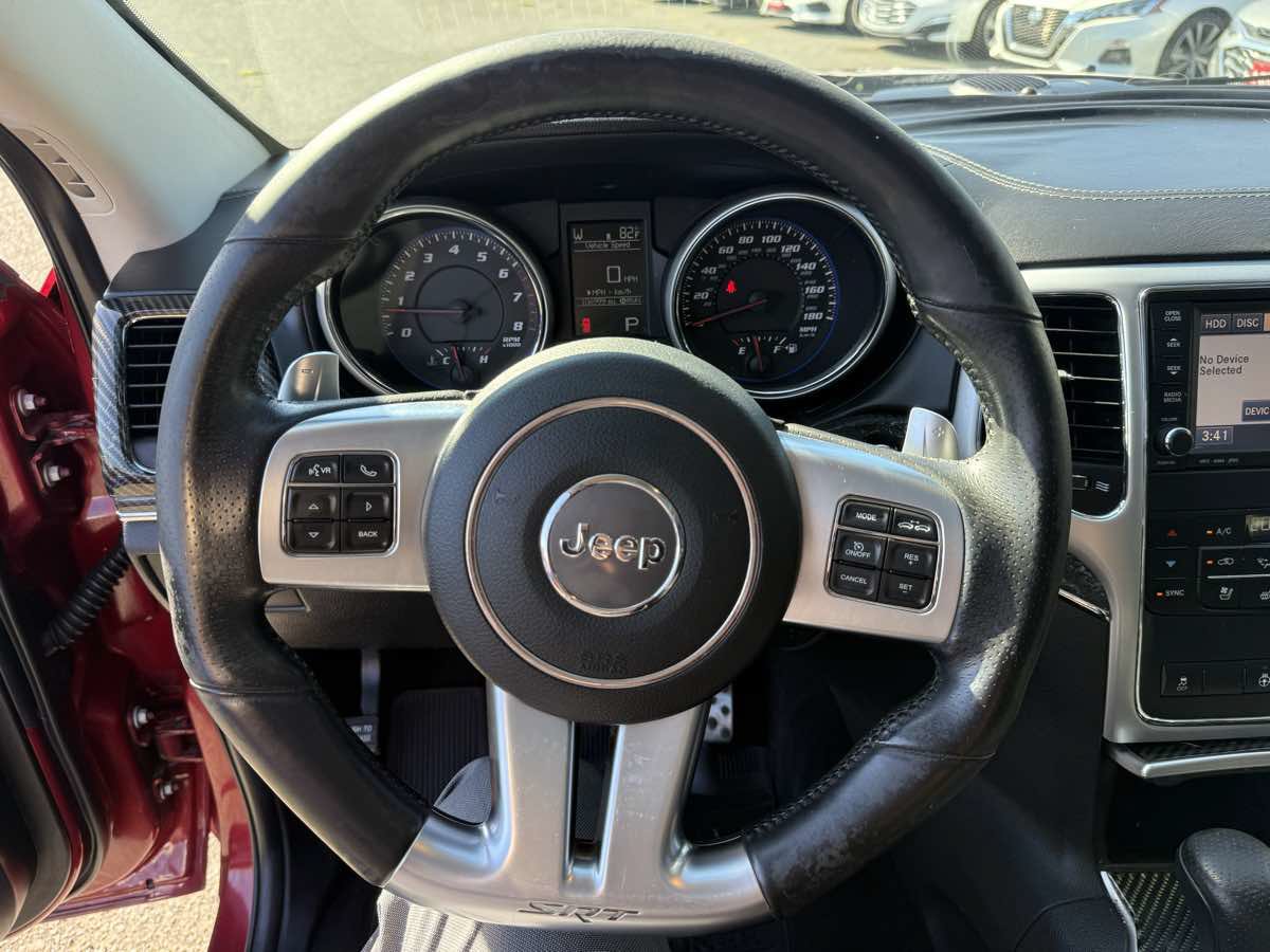 Used 2012 Jeep Grand Cherokee SRT8 w/ Luxury Group II AWD/4WD image 8