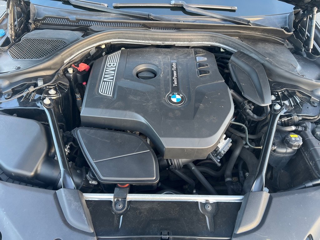 Used 2018 BMW 530i xDrive image 9