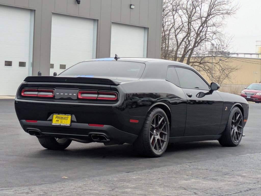 Used 2019 Dodge Challenger R/T Scat Pack w/ Shaker Package RWD image 8