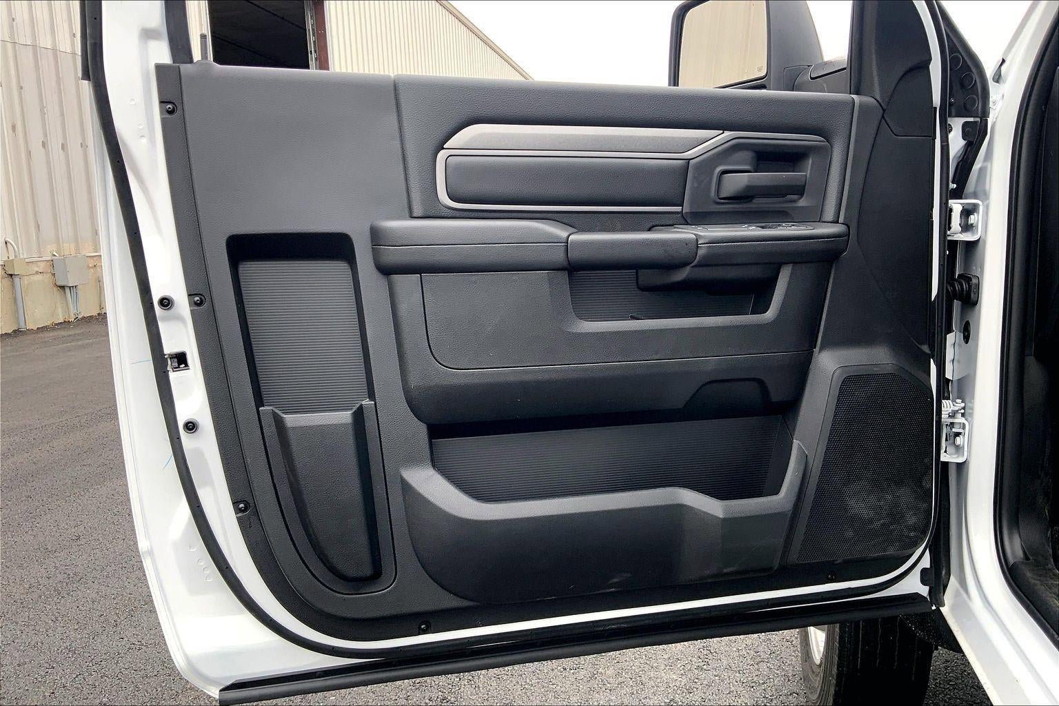 New 2026 RAM 5500 Tradesman image 15