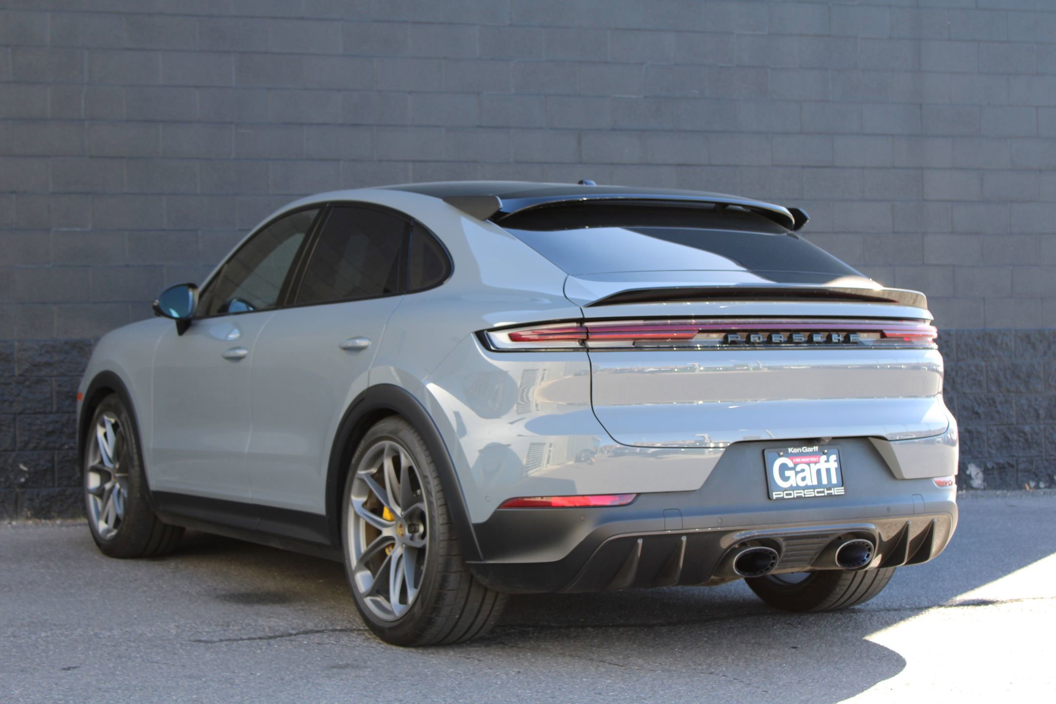 Certified 2024 Porsche Cayenne Turbo GT image 3