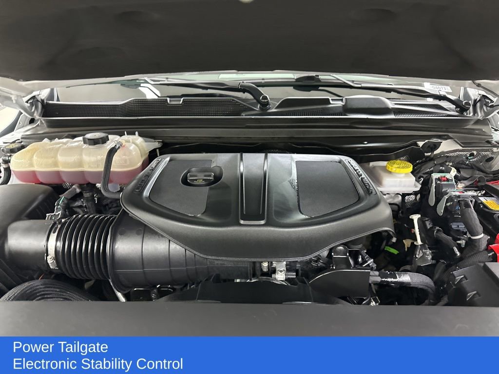 Used 2025 RAM 1500 Laramie w/ Night Edition image 18