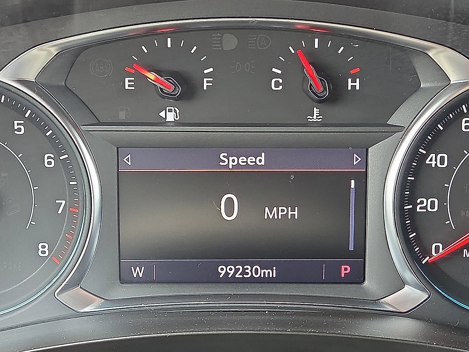 Used 2023 Chevrolet Traverse LT AWD/4WD image 29