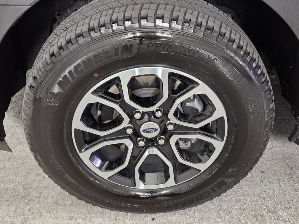 Used 2023 Ford Expedition Max XLT AWD/4WD image 14