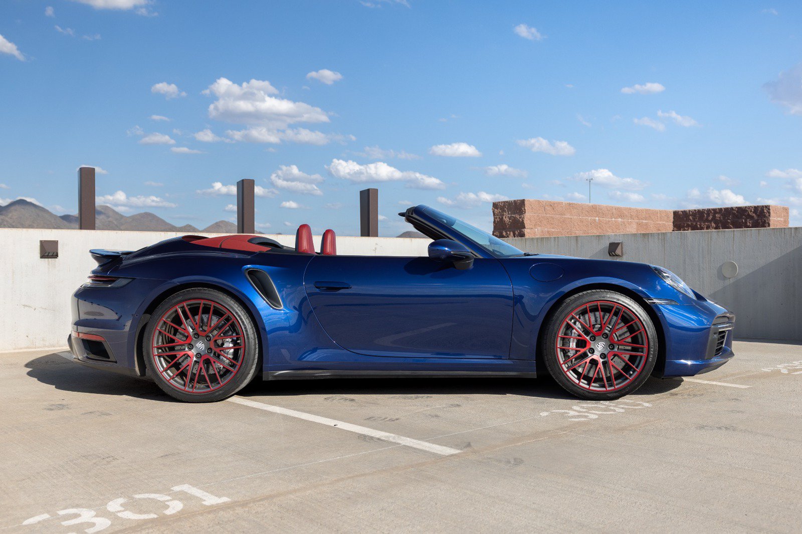 Used 2025 Porsche 911 Turbo AWD/4WD image 7