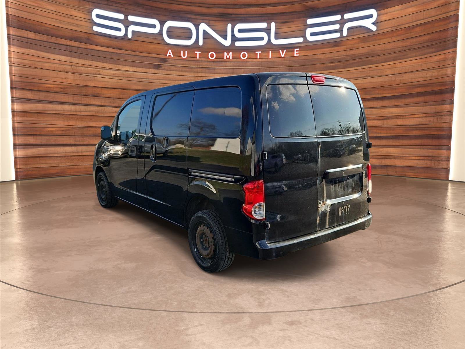 Used 2014 Nissan NV200 SV w/ Technology Package image 3