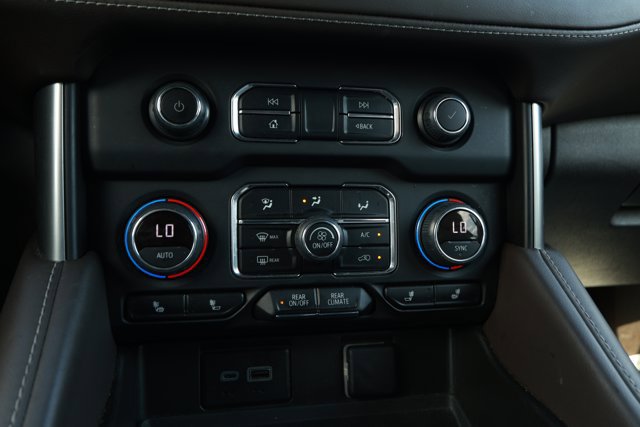 Used 2024 Chevrolet Tahoe LT RWD image 19