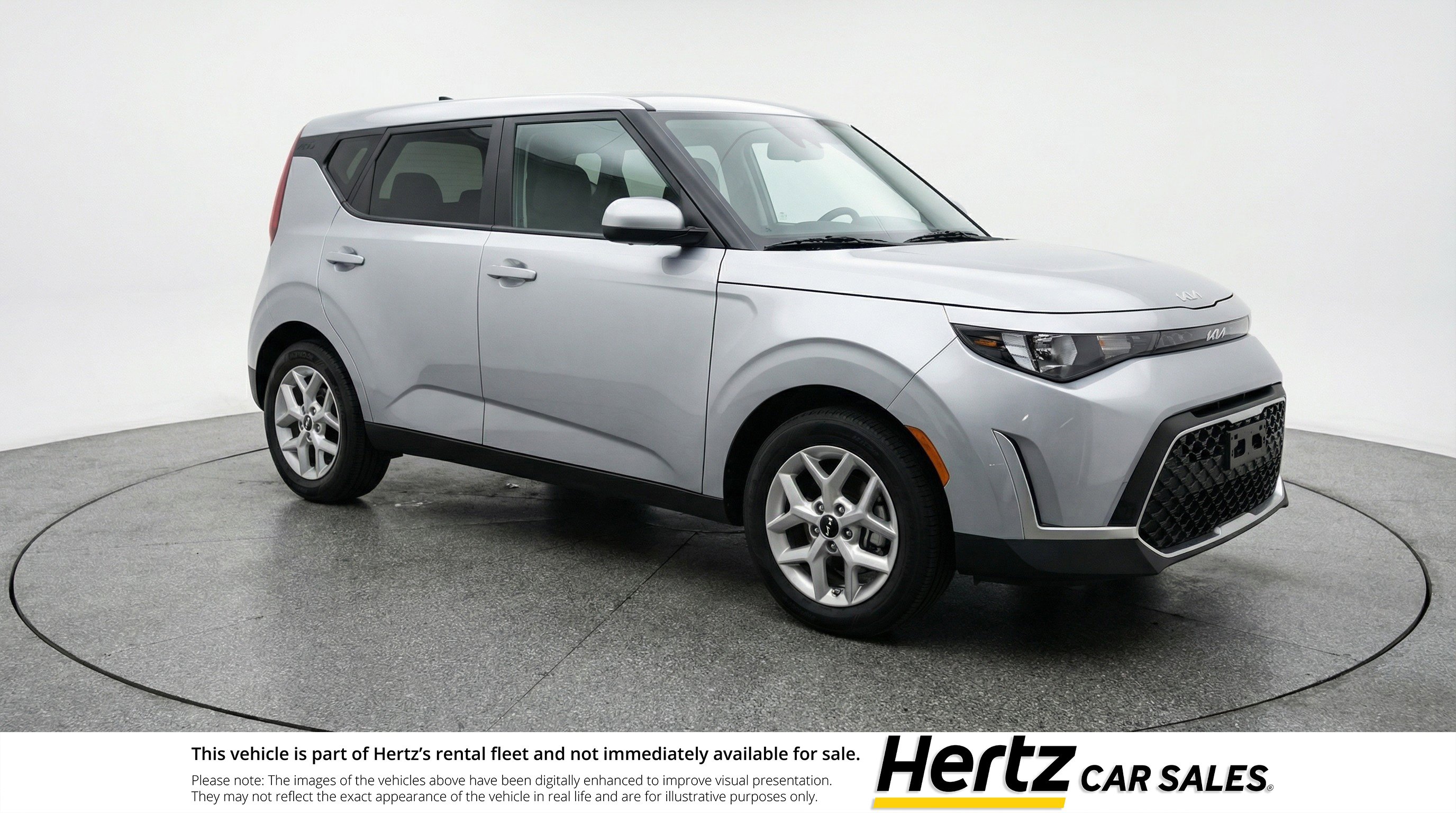 Used 2025 Kia Soul LX w/ LX Technology Package FWD image 1