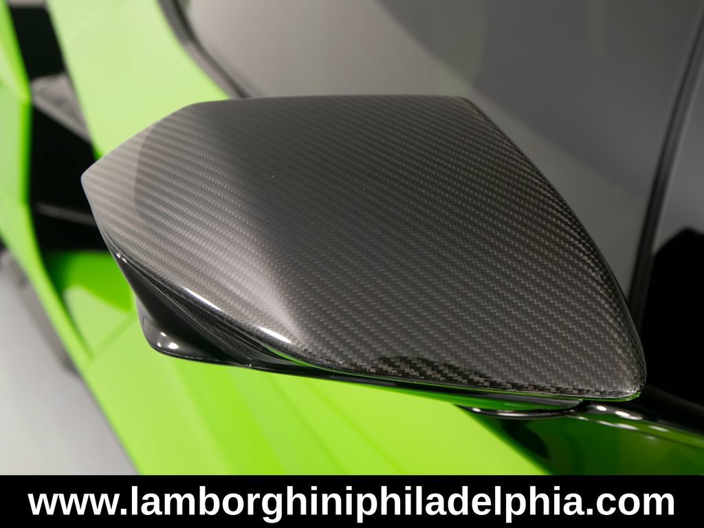 Used 2024 Lamborghini Revuelto AWD/4WD image 39