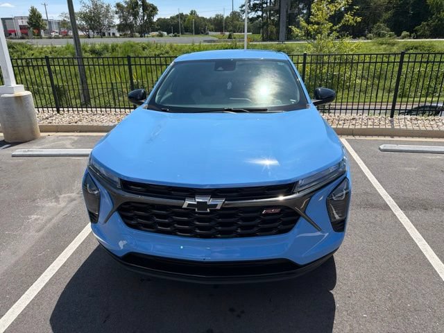Used 2024 Chevrolet Trax RS w/ Driver Confidence Package FWD image 7