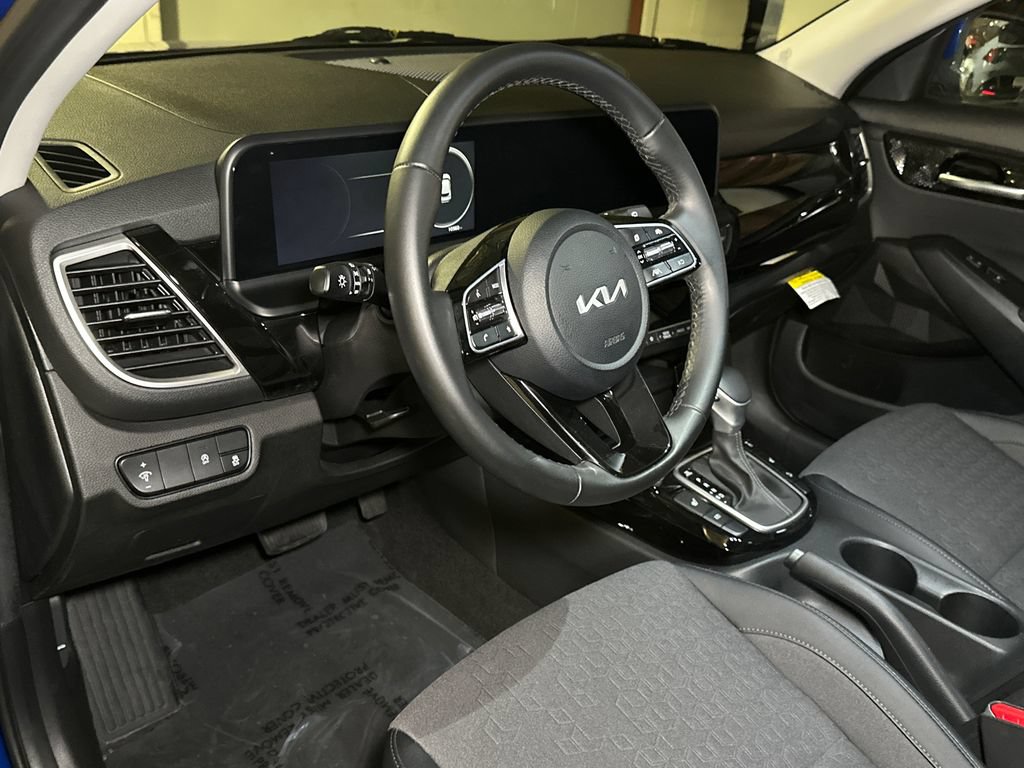 Certified 2024 Kia Seltos S AWD/4WD image 16