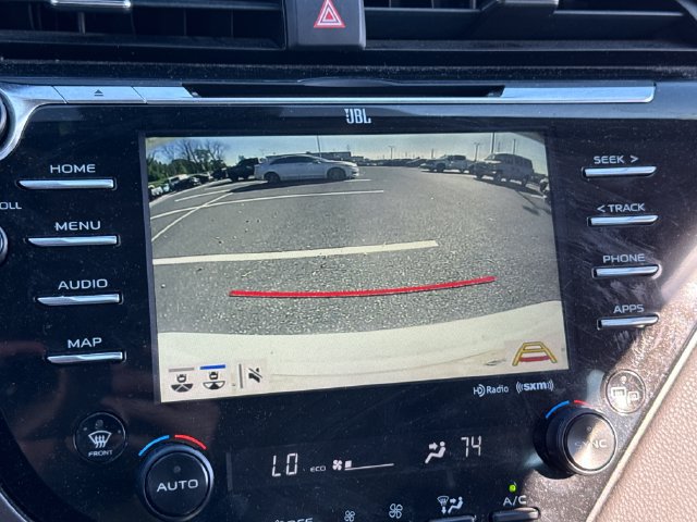 Used 2019 Toyota Camry XLE w/ Navigation Package FWD image 28