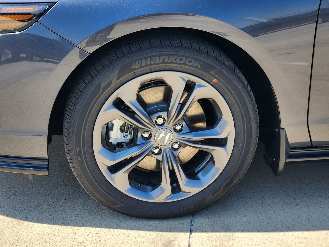 New 2026 Honda Accord EX-L image 8