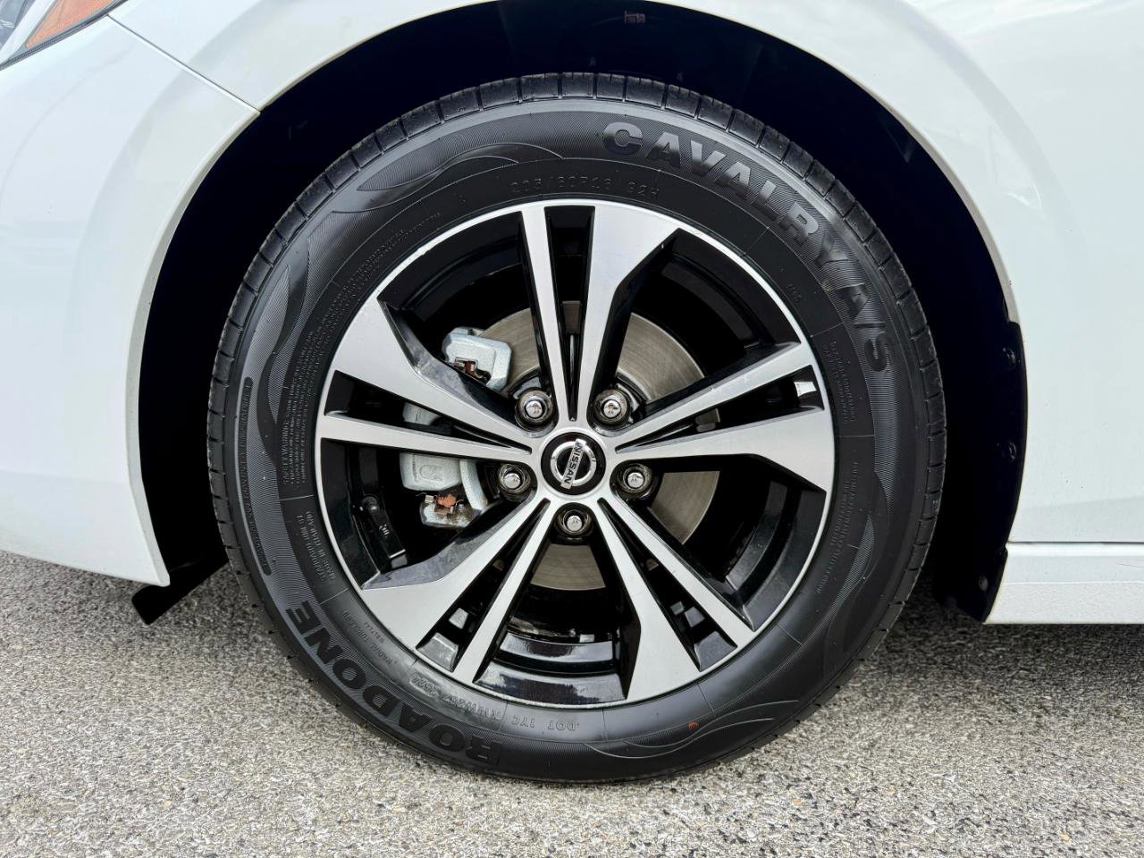 Used 2021 Nissan Sentra SV image 38