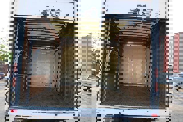 Used 2017 Mercedes-Benz Sprinter 3500 image 5