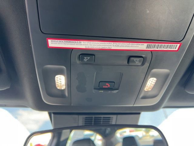 Used 2025 Toyota Camry SE FWD image 24