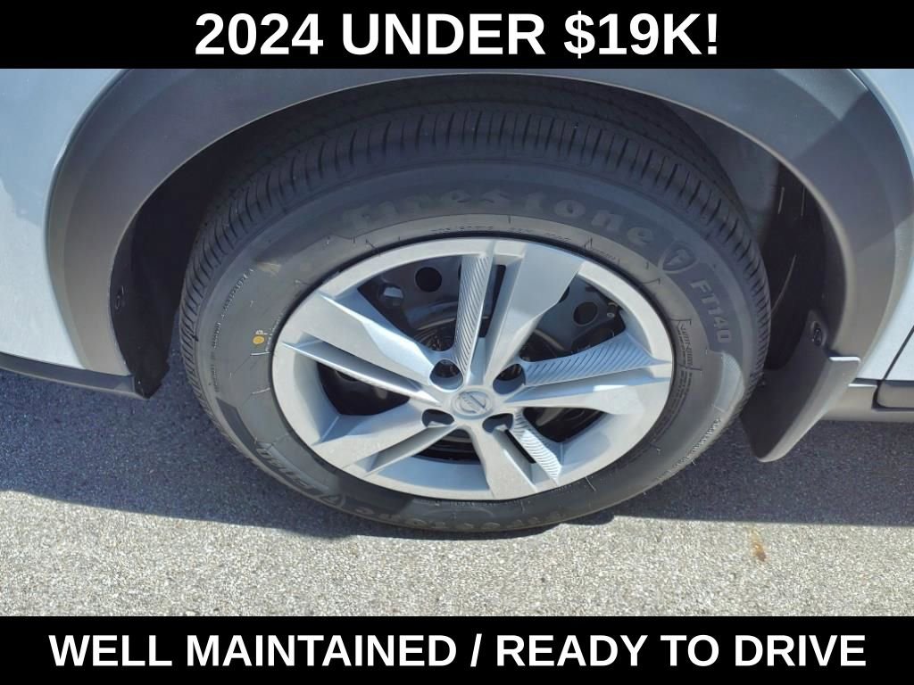 Used 2024 Nissan Kicks S image 10