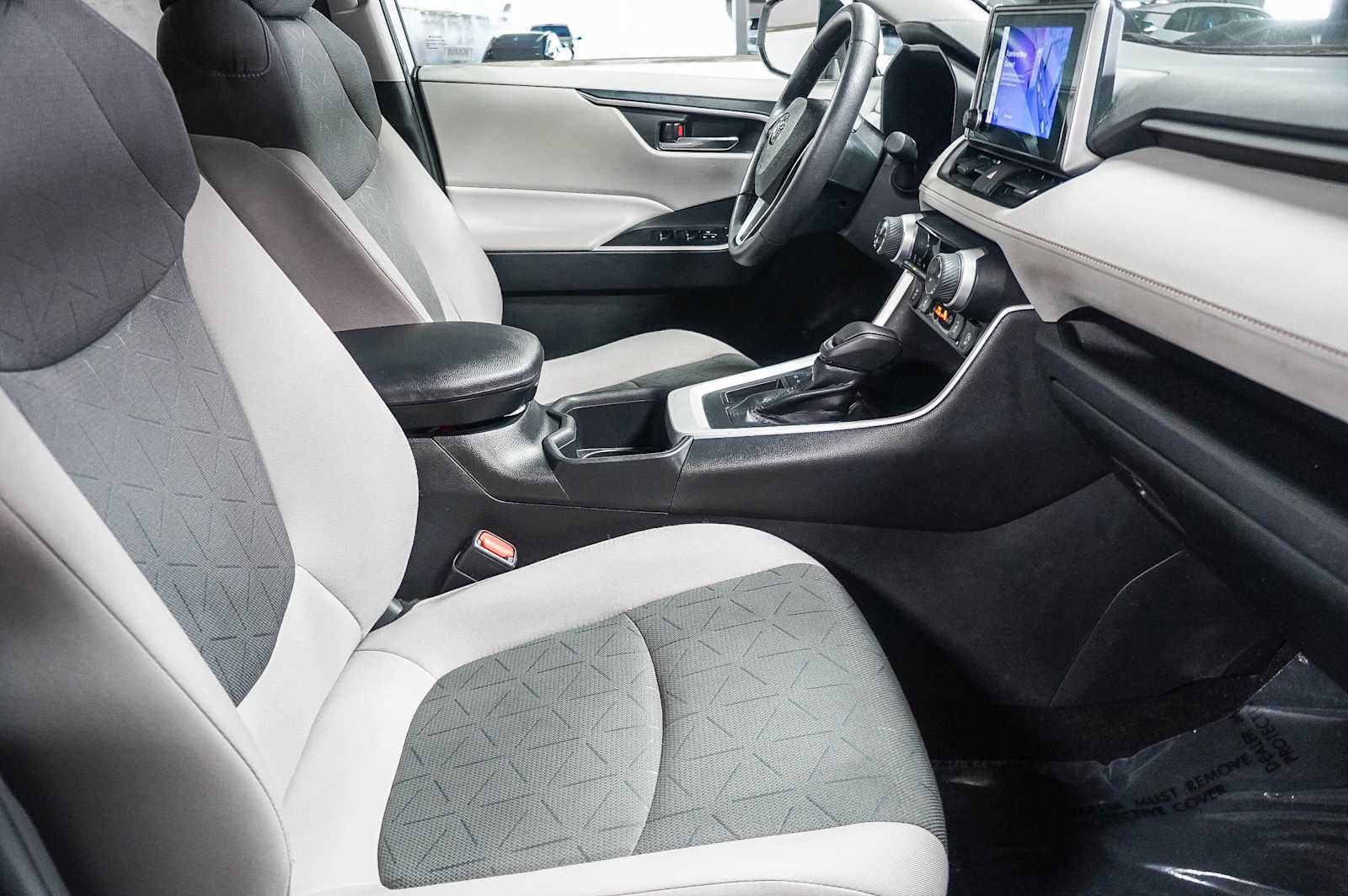 Certified 2023 Toyota RAV4 XLE w/ Convenience Package FWD image 19