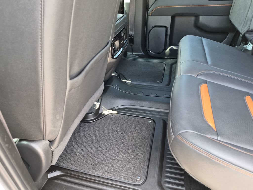 Used 2023 GMC Sierra 1500 AT4 AWD/4WD image 38