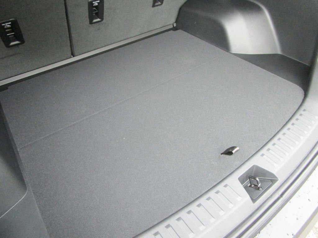 New 2026 Chevrolet Equinox LT w/ Convenience Package II image 12