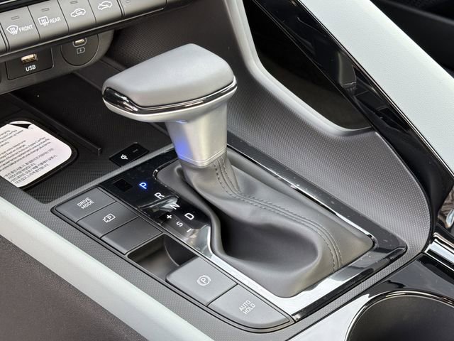 New 2026 Hyundai Elantra Limited image 31