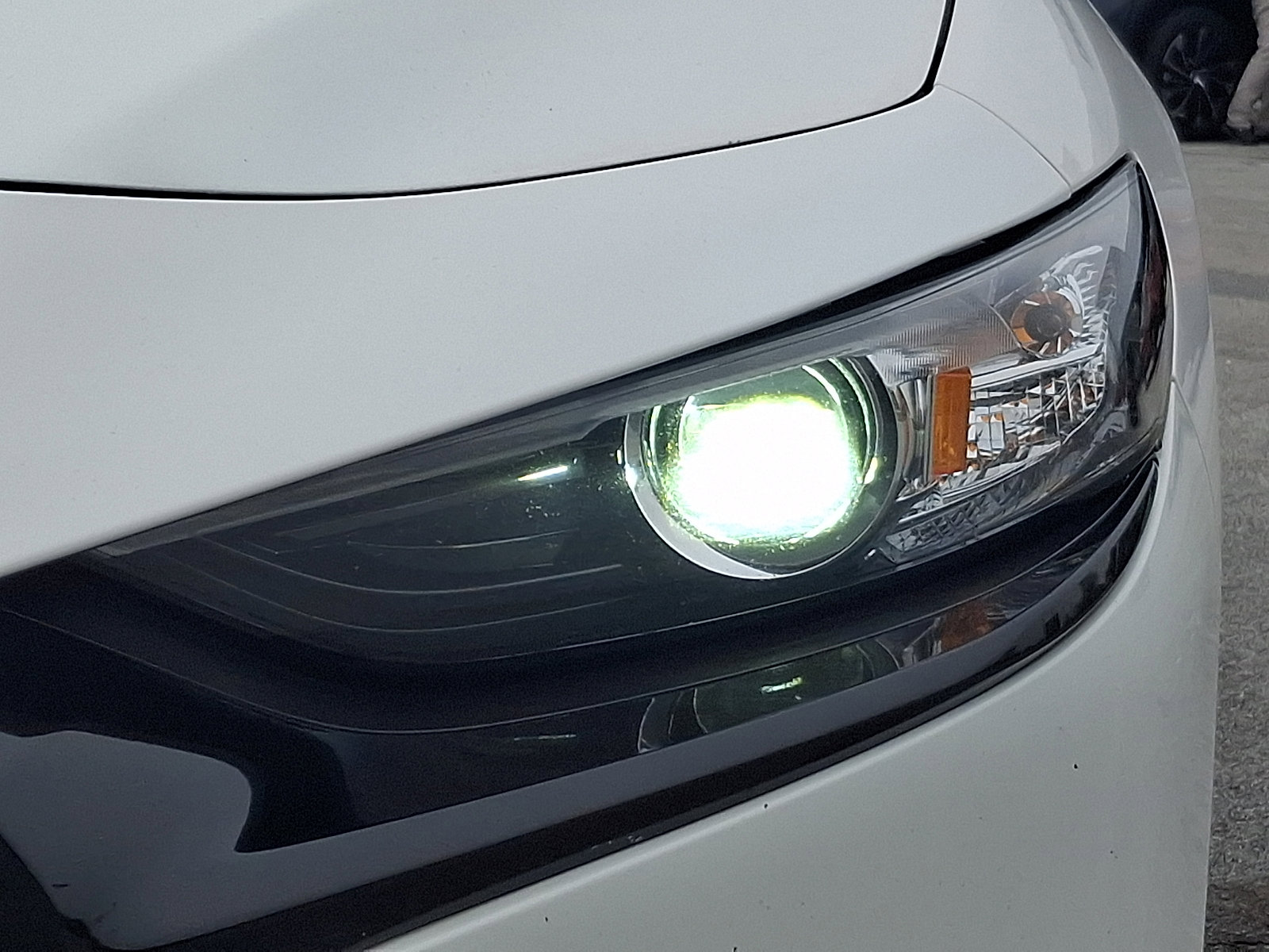 Used 2021 MAZDA MAZDA3 s image 8