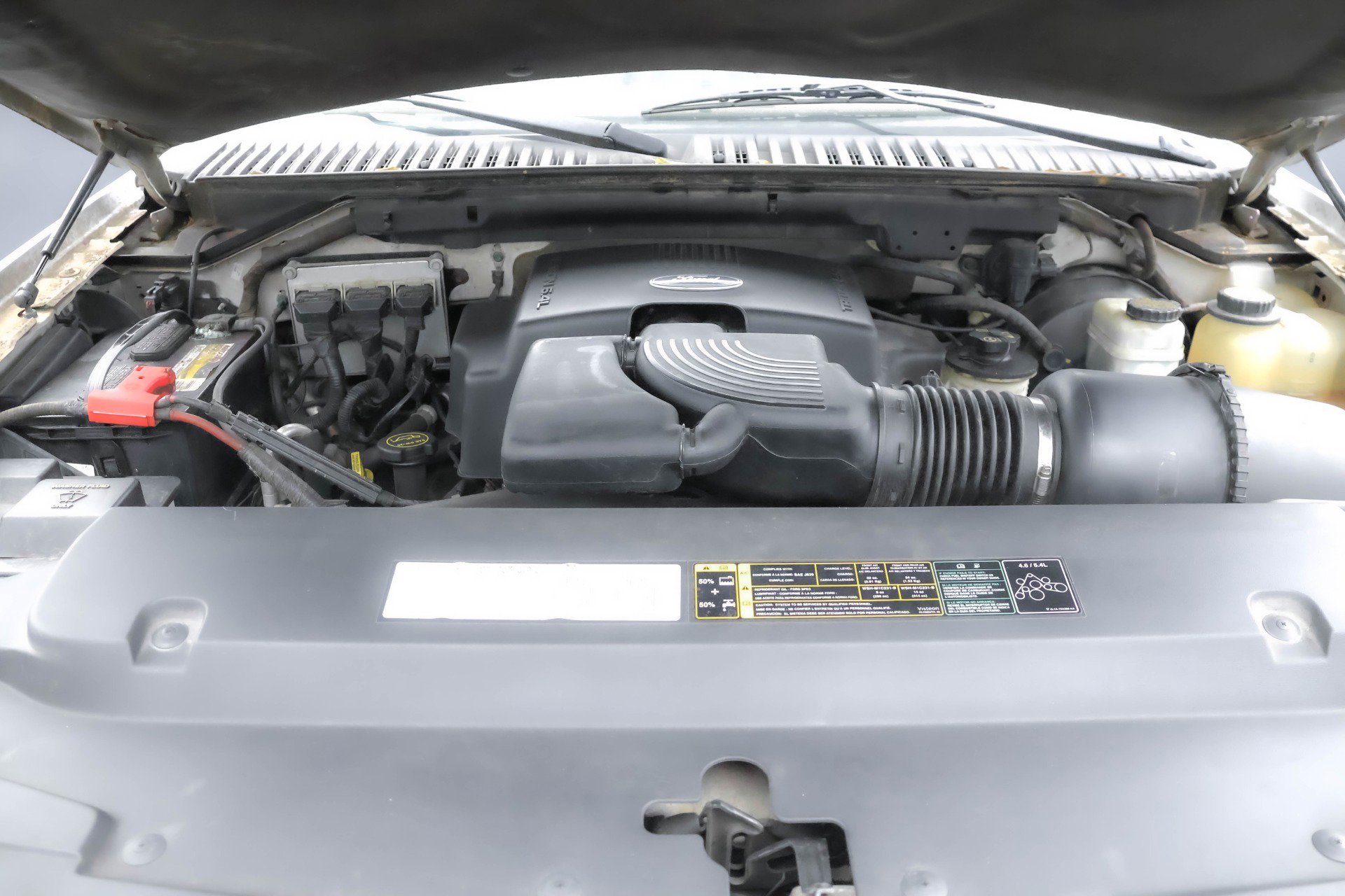 Used 2004 Ford Expedition Eddie Bauer image 23