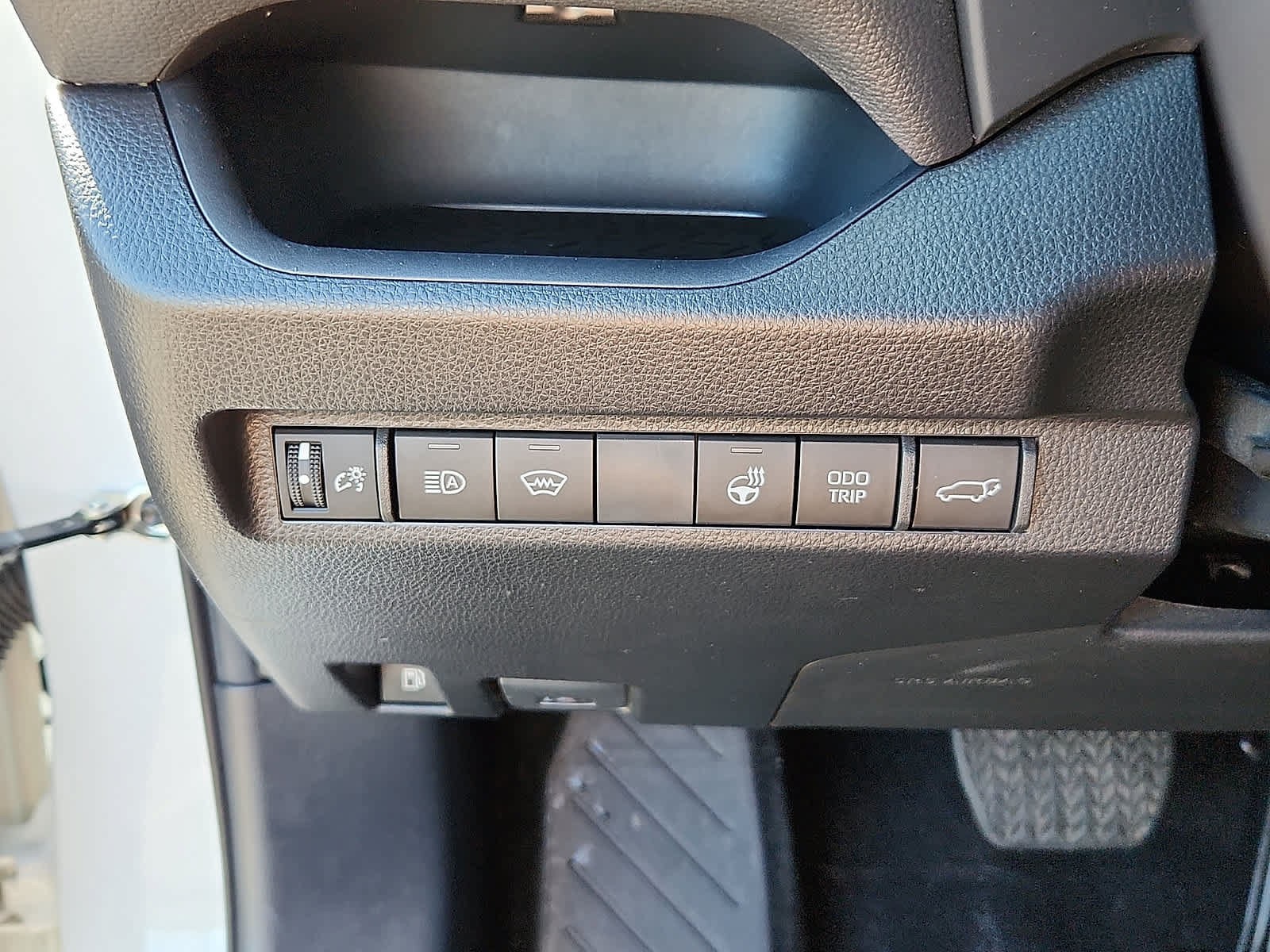 Certified 2023 Toyota RAV4 XSE w/ Weather Package AWD/4WD image 27