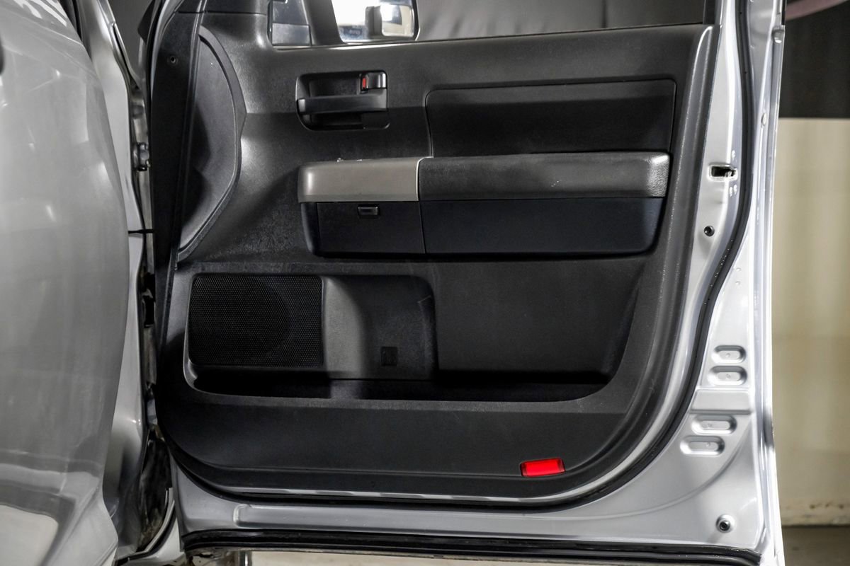 Used 2013 Toyota Tundra Grade w/ Tow Pkg image 30