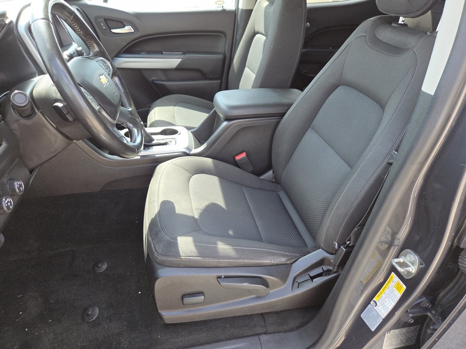 Used 2016 Chevrolet Colorado LT w/ LT Convenience Package AWD/4WD image 23