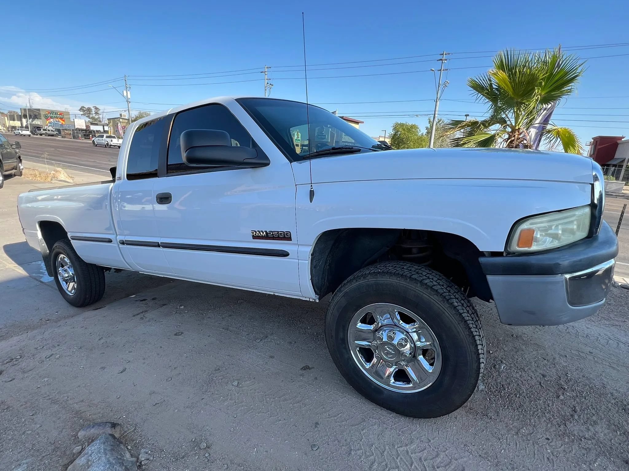 Used 1999 Dodge Ram 2500 Truck 4x4 Quad Cab image 5