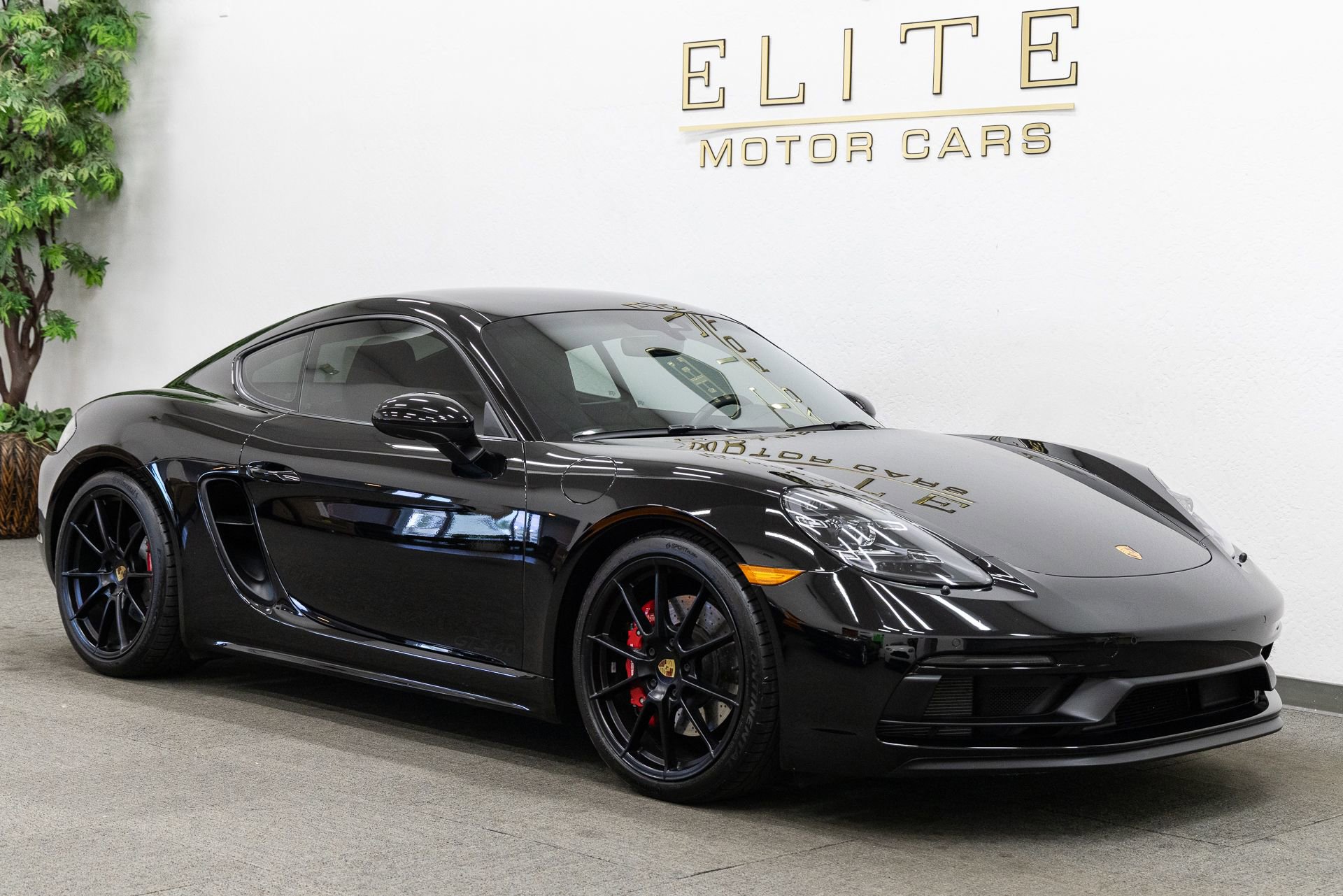 Used 2021 Porsche 718 Cayman GTS RWD image 7
