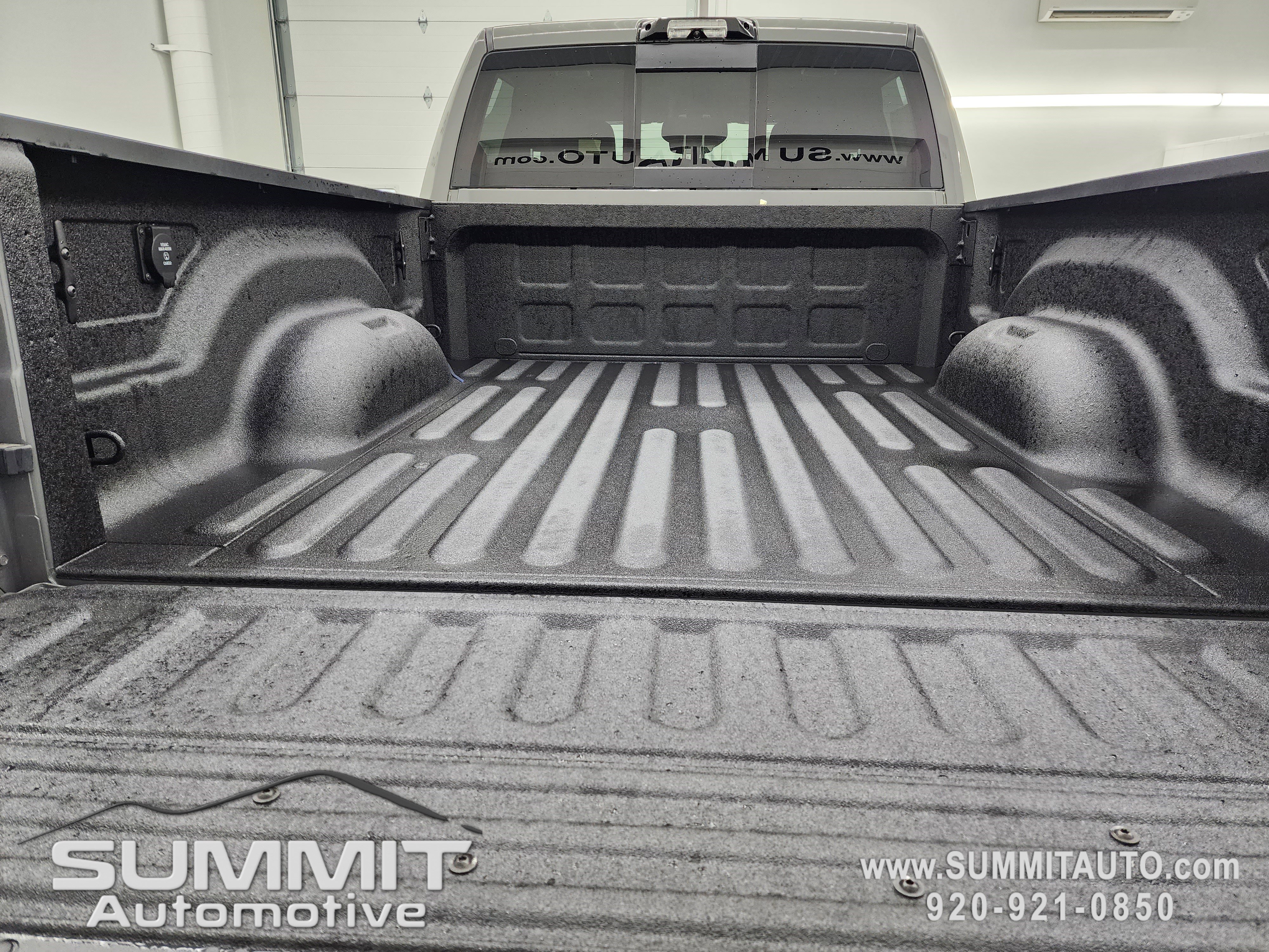 New 2026 RAM 3500 Big Horn image 31