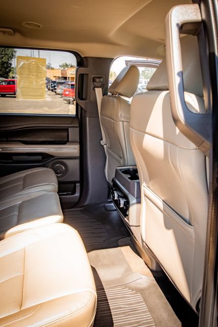 Used 2021 Ford Expedition XLT AWD/4WD image 44