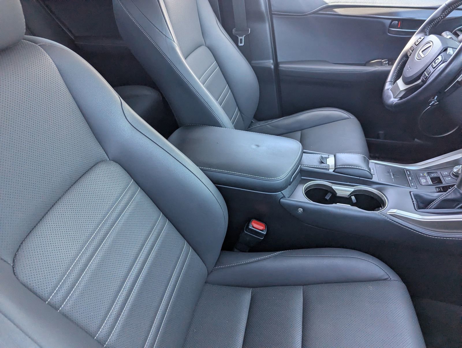 Used 2019 Lexus NX 300h AWD w/ Comfort Package image 10