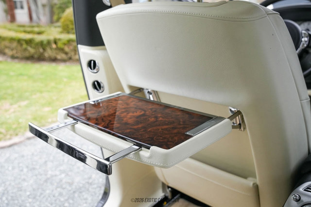 Used 2011 Rolls-Royce Ghost image 64