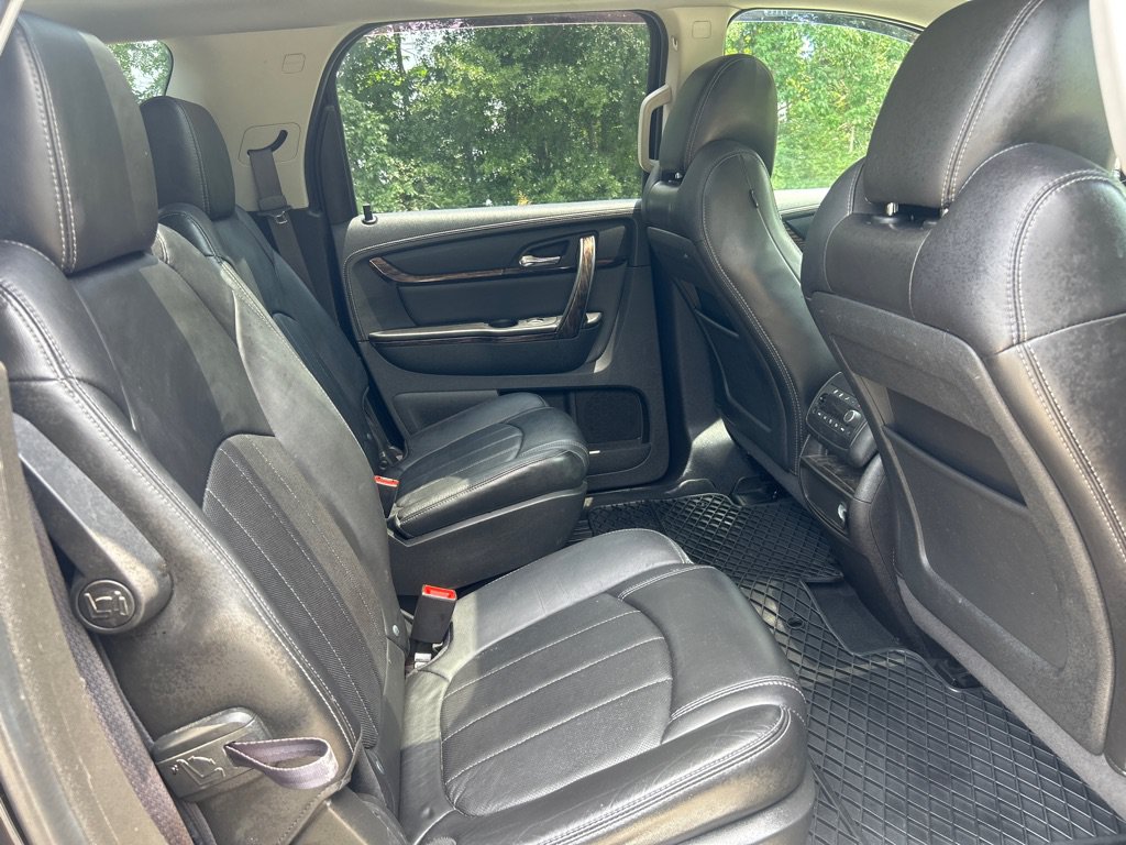 Used 2013 GMC Acadia Denali AWD/4WD image 22