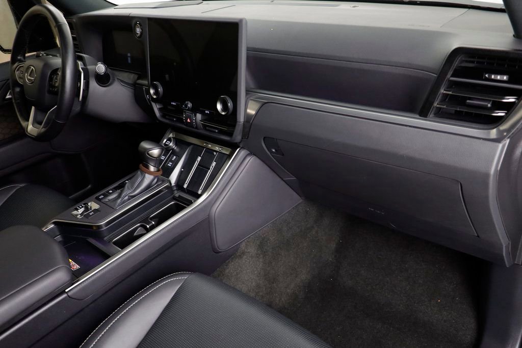 Used 2024 Lexus GX 550 550 Luxury w/ Accessory Package (Z1) image 20