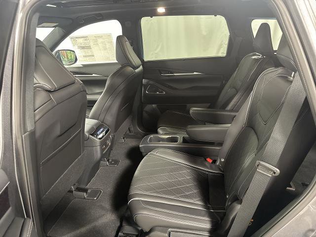 Certified 2025 INFINITI QX60 Autograph w/ Cargo Package image 29