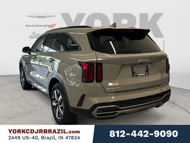 Used 2023 Kia Sorento EX FWD image 3