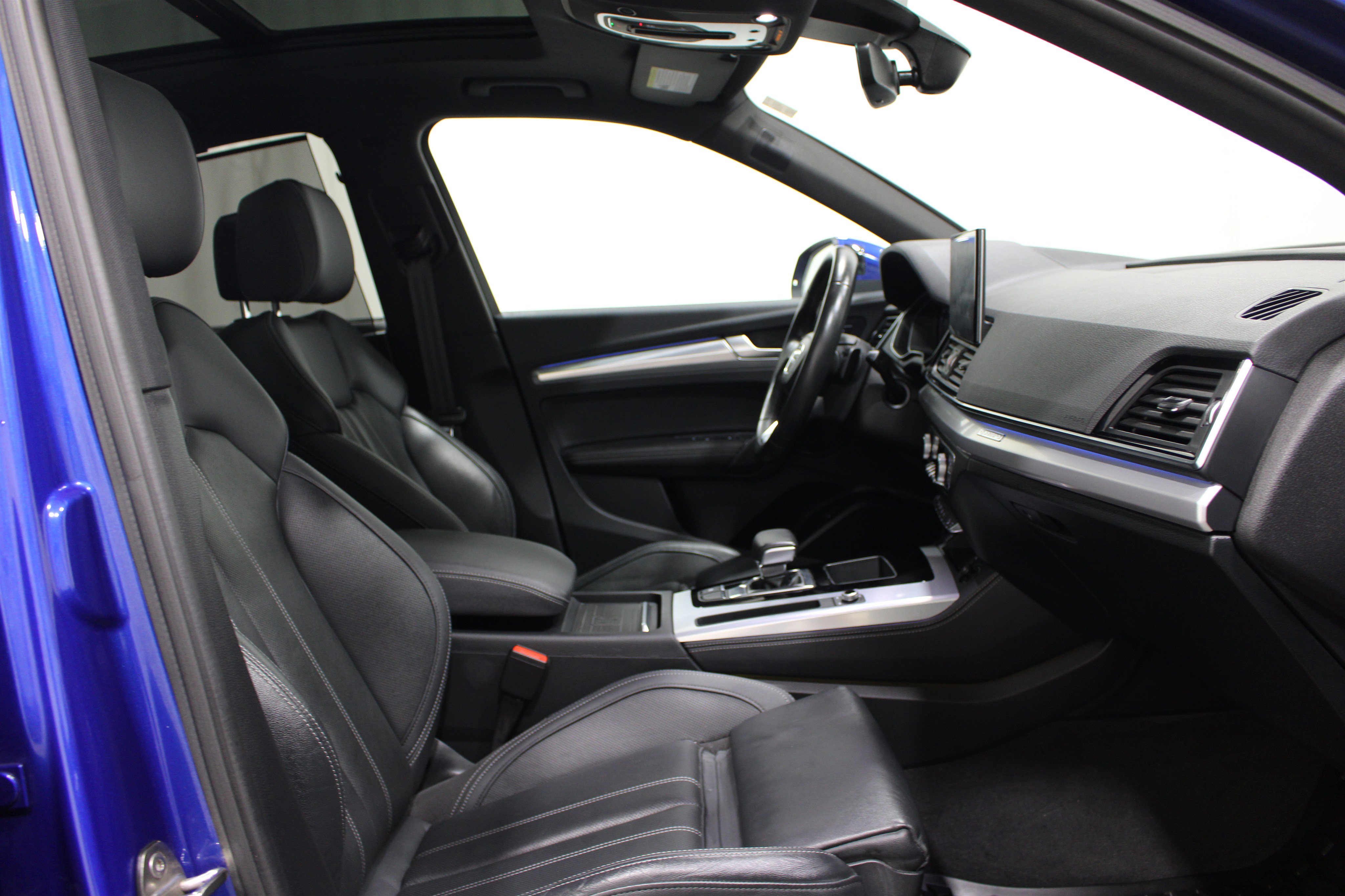 Used 2021 Audi Q5 Prestige w/ Prestige Package image 28