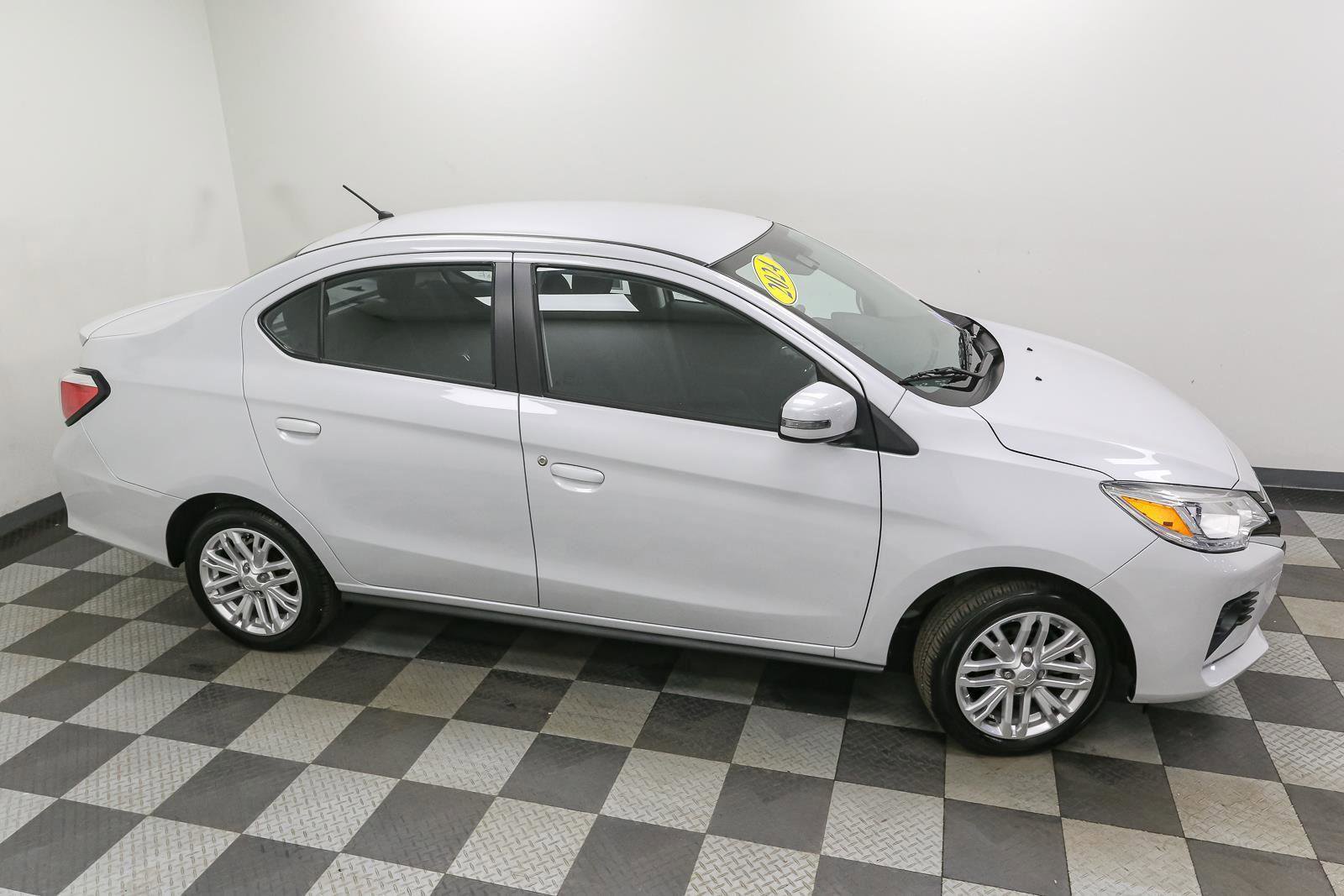 Used 2024 Mitsubishi Mirage G4 SE FWD image 5