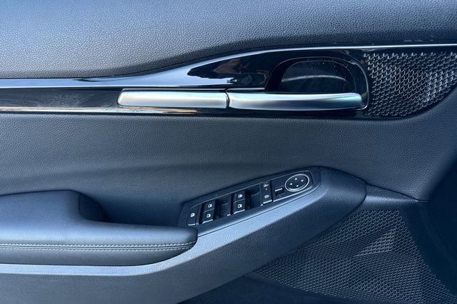 Certified 2024 Kia Seltos X-Line image 13