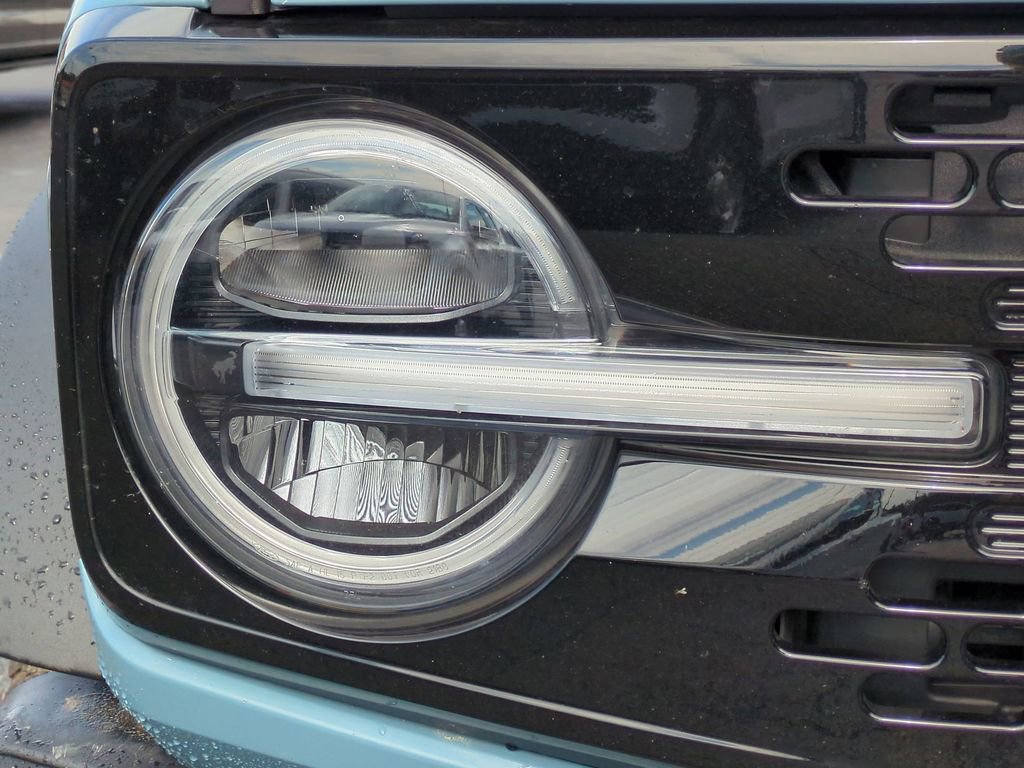 Certified 2023 Ford Bronco Wildtrak image 13