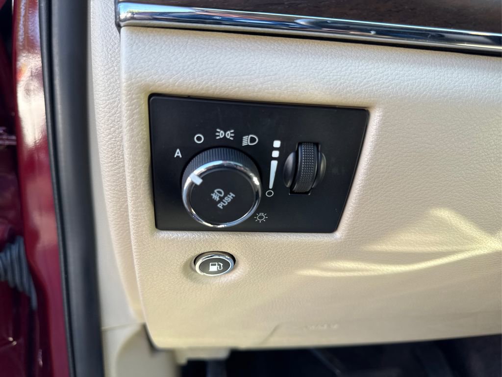 Certified 2018 Jeep Grand Cherokee Limited image 26