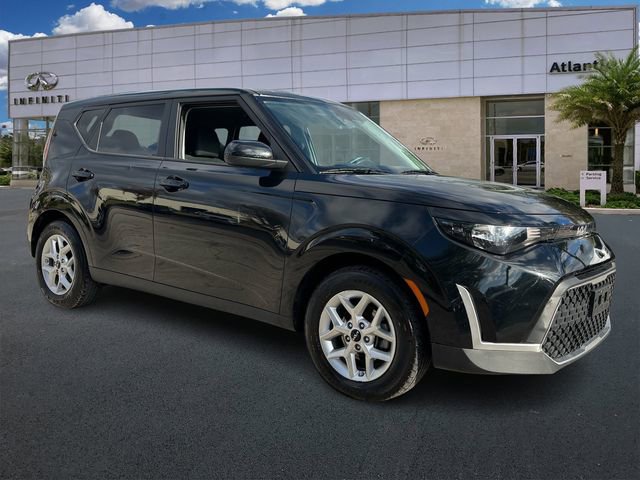 Used 2024 Kia Soul LX w/ Option Group 015 video 2